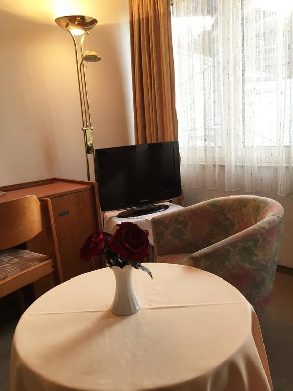 Hotel Ambassador Βόννη Δωμάτιο φωτογραφία